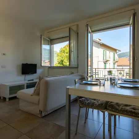 Cozy Mati Maggiore Apartment